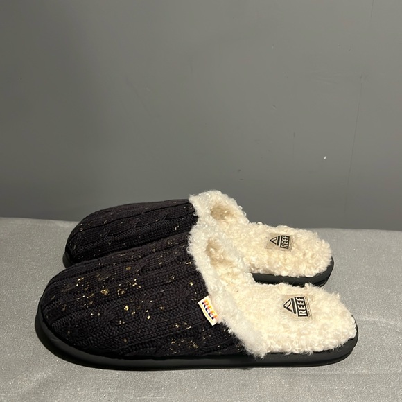 Reef slippers . Size M‎ - Picture 2 of 9